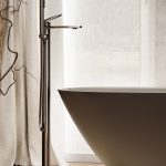 Bateria wannowa wolnostojąca Essia – gun metal - Kolekcja Essia - BOCCO