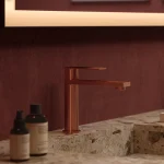 Bateria umywalkowa nablatowa niska Arcos – miedź szczotkowana – Kolekcja Arcos – BOCCO