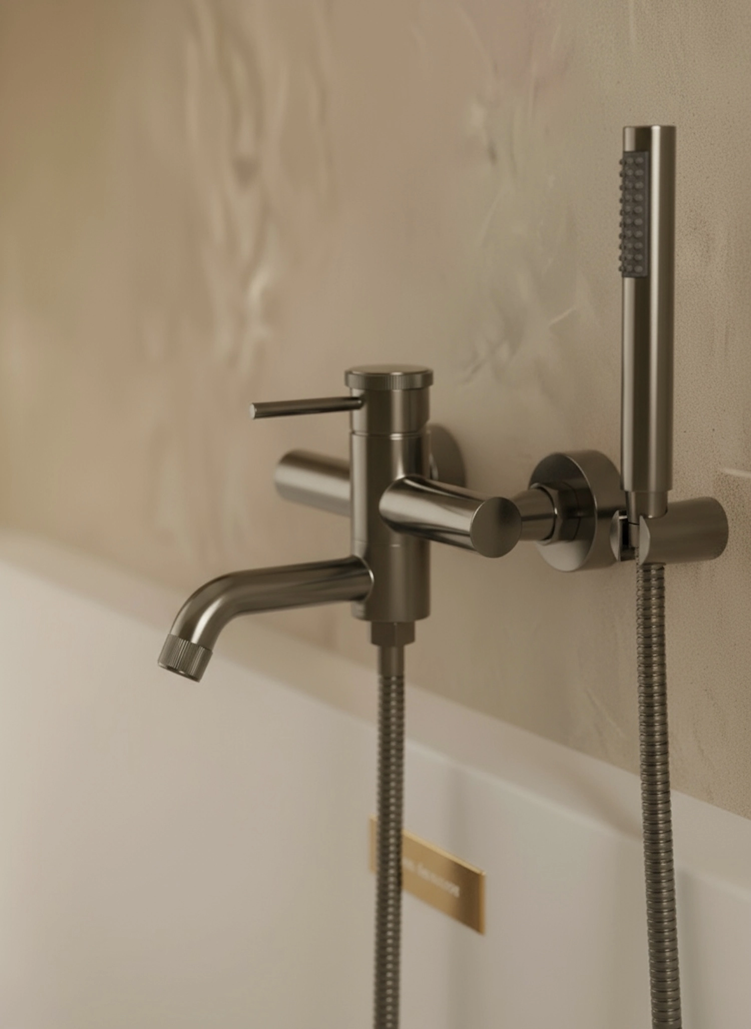 Bateria wannowa natynkowa Liora – gun metal – Kolekcja Liora – BOCCO