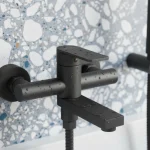 Bateria wannowa natynkowa Arcos – czarny mat – Kolekcja Arcos – BOCCO