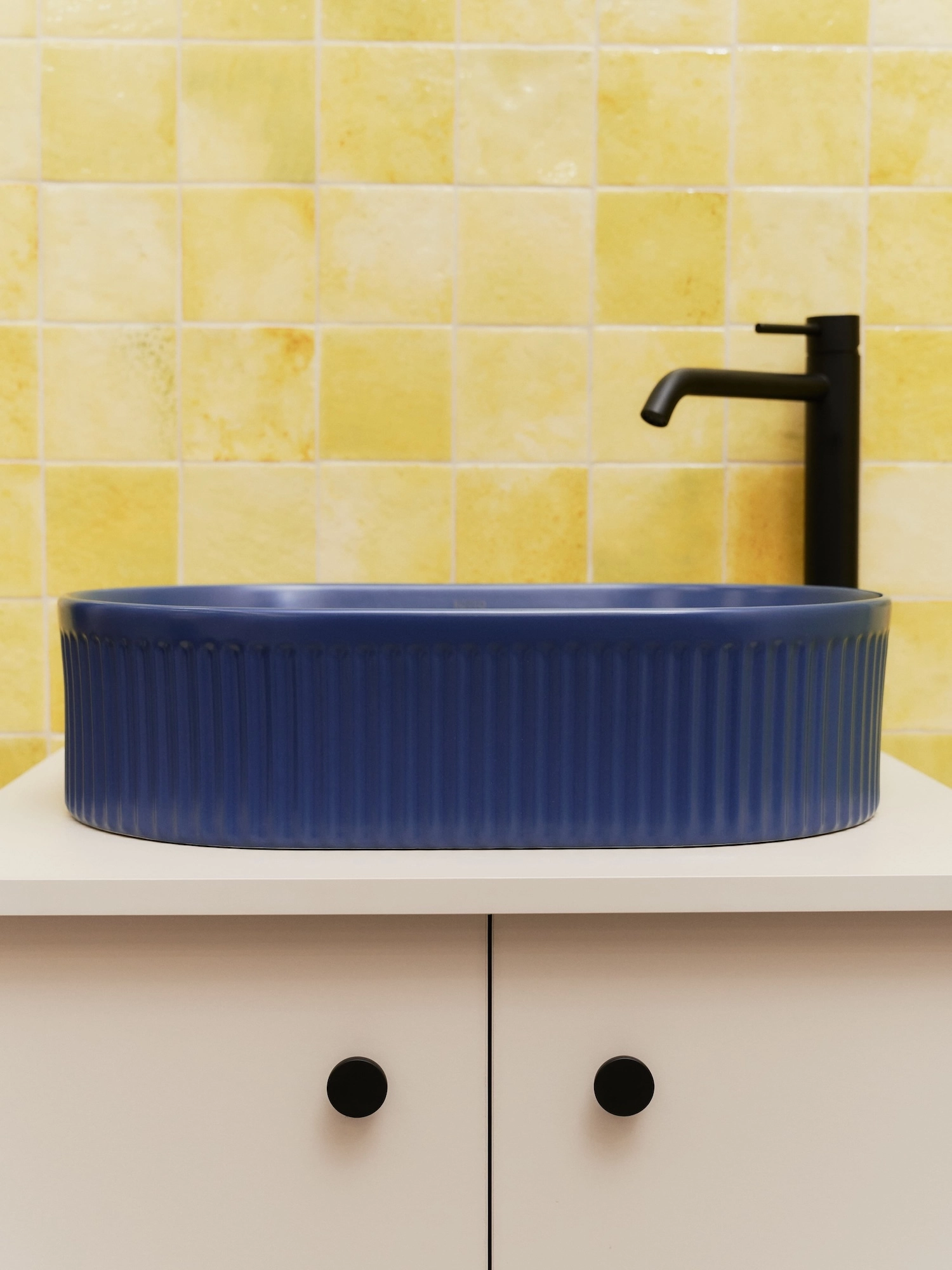 Umywalka nablatowa Pleat owalna – cobalt blue – Kolekcja Pleat – BOCCO Umywalka nablatowa Pleat owalna – cobalt blue - Kolekcja Pleat - BOCCO