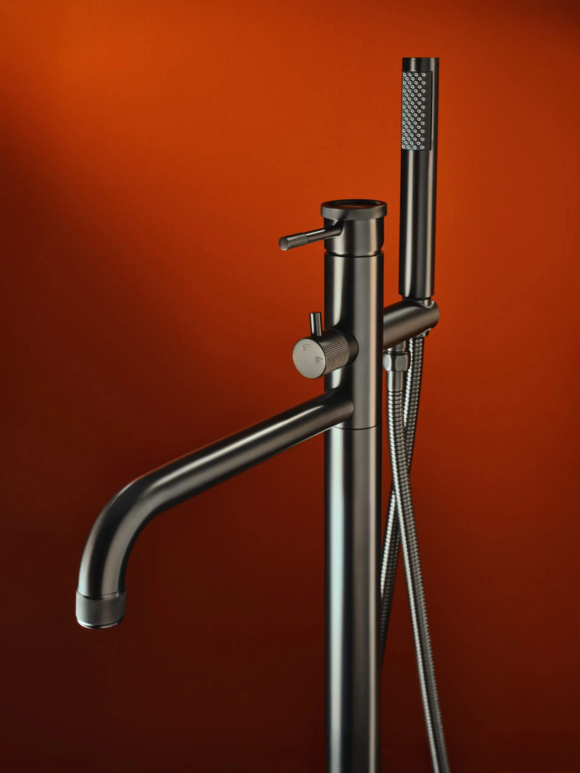 Bateria wannowa wolnostojąca Liora – gun metal