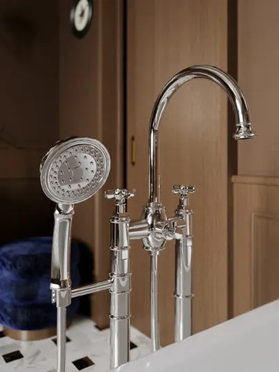20260326-Bat_wan_detal Bateria wannowa wolnostojąca Classic – chrom