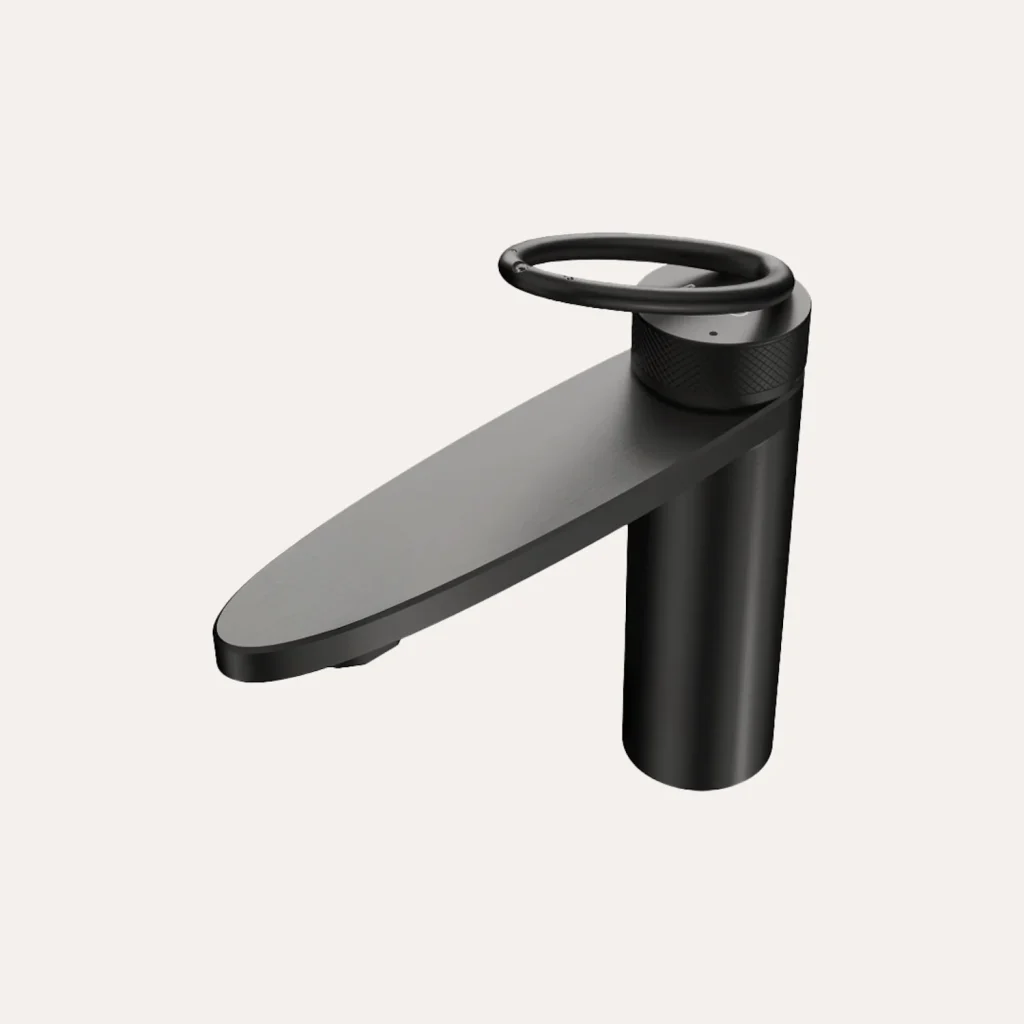 Bateria umywalkowa nablatowa niska Essia – gun metal - Kolekcja Essia - BOCCO